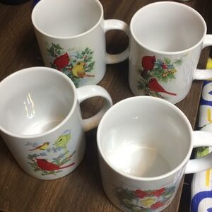 4 cardinal mugs never used